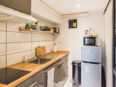 Cliquez pour découvrir toutes les photos de l'HÉBERGEMENT ! studio - Tilou Location Giens photo 4