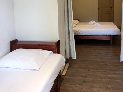 Cliquez pour découvrir toutes les photos de l'HÉBERGEMENT ! chambre - VVF Golfe De Saint-Tropez Sainte-Maxime photo 3