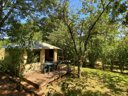 Cliquez pour découvrir toutes les photos de l'HÉBERGEMENT ! bungalow toilé - camping L'Offrerie - Dordogne - Périgord Noir photo 1