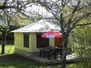 Cliquez pour découvrir toutes les photos de l'HÉBERGEMENT ! bungalow toilé - camping L'Offrerie - Dordogne - Périgord Noir photo 3