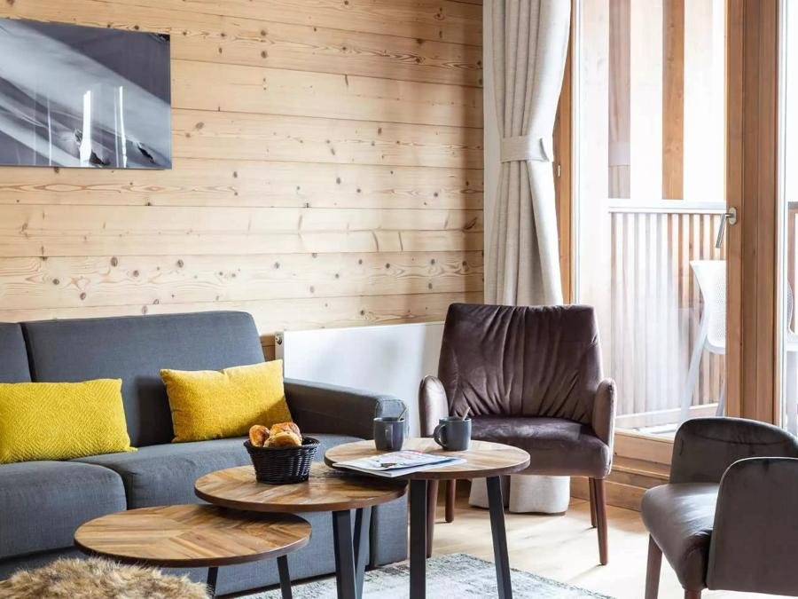 Camping Pas Cher vous présente avec son site Officiel campingpascher.fr, la Résidence Le Diamant Des Neiges - Terrésens - Hôtels & Résidences, située sur la commune de La Plagne dans le département Savoie (Rhône Alpes) en France. La résidence Le Diamant Des Neiges - Terrésens - Hôtels & Résidences, vous présente un hébergement de type appartement de 40 m² pour 6 personnes. La résidence Le Diamant Des Neiges - Terrésens - Hôtels & Résidences vous propose du sam. 27 mars au sam. 03 avril 2027, en promotion à -4% pour 7 nuits à 1336,65 € au lieu de 1407,0 € soit une Économie de 70,35 €. Cette location propose 1 dates différentes pour réserver votre séjour. Découvrez également les 6 autres gammes d'hébergements de la résidence.... En savoir plus : cliquez-ICI.