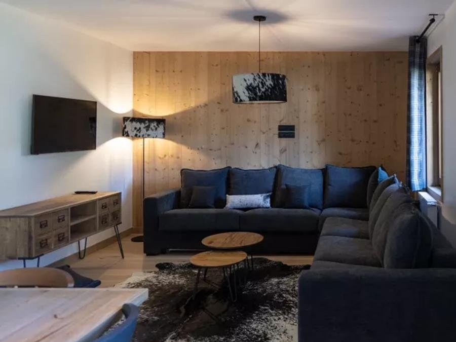 Camping Pas Cher vous présente avec son site Officiel campingpascher.fr, la Résidence Résidences & Hôtels Le Cristal Lodge - Terrésens classé 4 étoiles, située sur la commune de Saint Chaffrey dans le département Hautes-alpes (Provence Alpes Côte D'azur) en France. La résidence Résidences & Hôtels Le Cristal Lodge - Terrésens vous propose un hébergement de type maison de 110 m² pour 1 personne (télévision). L'établissement vous propose 10 autres types d'hébergements. Découvrez tous nos séjours à petits prix dans la commune et aux alentours de Saint Chaffrey du département : Hautes-alpes (Provence Alpes Côte D'azur). Salle de jeux vidéo,... En savoir plus : cliquez-ICI.