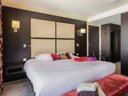 Cliquez pour découvrir toutes les photos de l'HÉBERGEMENT ! chambre - résidence Village Club MMV Les 2 Domaines photo 2