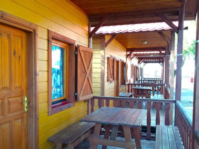 Cliquez pour découvrir toutes les photos de l'HÉBERGEMENT ! bungalow - L'Alqueria photo 2