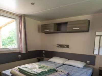 Cliquez pour découvrir toutes les photos de l'HÉBERGEMENT ! mobil-home - Paradis Le Coiroux photo 3