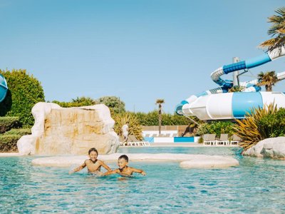 Cliquez pour découvrir toutes les photos de l'ÉTABLISSEMENT ! camping Sunêlia Les Places Dorées photo 10
