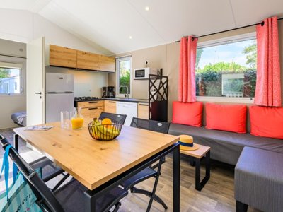 Cliquez pour découvrir toutes les photos de l'HÉBERGEMENT ! mobil-home - Sunêlia Les Places Dorées photo 2