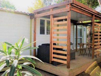 Cliquez pour découvrir toutes les photos de l'HÉBERGEMENT ! mobil-home - La Pinède Enchantée photo 3