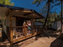 Cliquez pour découvrir toutes les photos de l'HÉBERGEMENT ! mobil-home - camping La Pinède Enchantée photo 2
