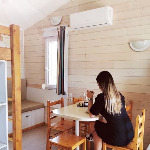 Cliquez pour découvrir toutes les photos de l'HÉBERGEMENT ! bungalow - Le Hameau Des Cannisses photo 3