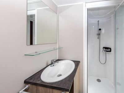 Cliquez pour découvrir toutes les photos de l'HÉBERGEMENT ! mobil-home - La Roche Percée photo 3