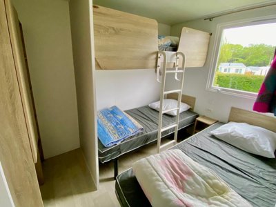 Cliquez pour découvrir toutes les photos de l'HÉBERGEMENT ! mobil-home - La Roche Percée photo 5