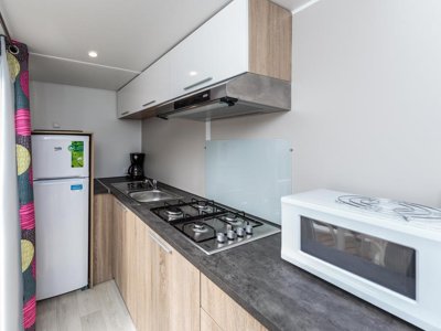 Cliquez pour découvrir toutes les photos de l'HÉBERGEMENT ! mobil-home - La Roche Percée photo 3