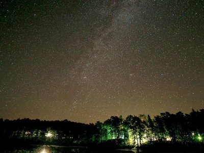 Cliquez pour découvrir toutes les photos de l'ÉTABLISSEMENT ! camping Domaine Du Lac De Soursac photo 21