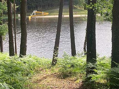 Cliquez pour découvrir toutes les photos de l'ÉTABLISSEMENT ! camping Domaine Du Lac De Soursac photo 25