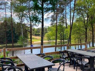 Cliquez pour découvrir toutes les photos de l'ÉTABLISSEMENT ! camping Domaine Du Lac De Soursac photo 3