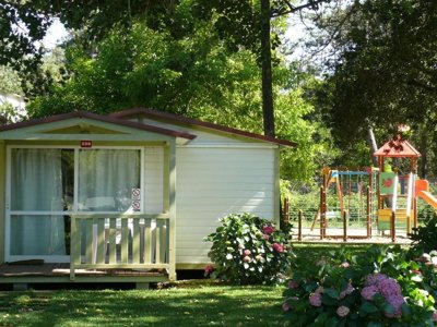 Cliquez pour découvrir toutes les photos de l'HÉBERGEMENT ! bungalow - Mira photo 3