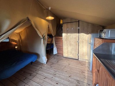 tente en toile et bois - Clos Mer Et Nature photo 7