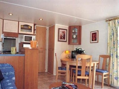 Cliquez pour découvrir toutes les photos de l'HÉBERGEMENT ! mobil-home - L'Eau Vive photo 2