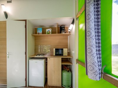 Cliquez pour découvrir toutes les photos de l'HÉBERGEMENT ! bungalow toilé - L'Arbre D'Or photo 15
