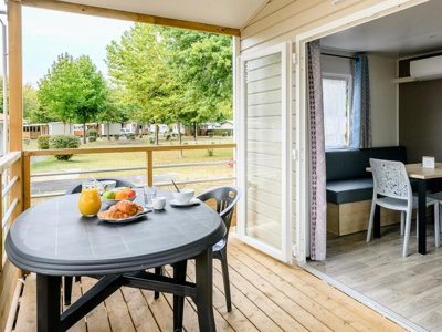 Cliquez pour découvrir toutes les photos de l'HÉBERGEMENT ! mobil-home - L'Arbre D'Or photo 2
