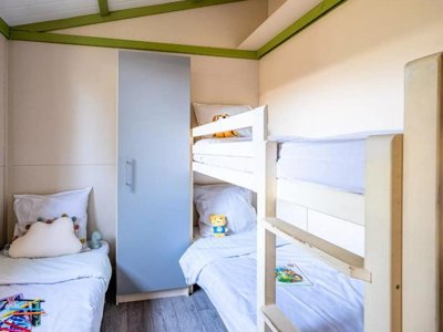 Cliquez pour découvrir toutes les photos de l'HÉBERGEMENT ! chalet - L'Arbre D'Or photo 6