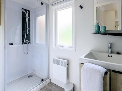 Cliquez pour découvrir toutes les photos de l'HÉBERGEMENT ! mobil-home - L'Arbre D'Or photo 6