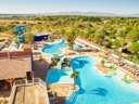 Camping Pas Cher vous présente avec son site Officiel campingpascher.fr, le Camping Siblu Club Le Marisol Funpass Inclus classé 5 étoiles, situé sur la commune de Torreilles dans le département Pyrénées-orientales (Languedoc Roussillon) en France. Le camping Siblu Club Le Marisol Funpass Inclus, vous présente un hébergement de type mobil-home de 36 m² pour 8 personnes avec climatisation. Le camping Siblu Club Le Marisol Funpass Inclus vous propose du sam. 12 septembre au sam. 19 septembre 2026 pour 7 nuits à 441€. Cette location propose 68 dates différentes pour réserver votre séjour. Découvrez également les 4 autres gammes d'hébergements du camping. Les Avis clients pour le Camping Siblu Club Le Marisol Funpass Inclus sont excellents avec une note moyenne de 8 sur 10. Mer, Parc aquatique, Piscine chauffée, Piscine extérieure, Animation ados, Animations familiales, Club enfants, Aire de jeux enfants, Baby-foot, Canoë-kayak, Centre équestre, Golf, Ping-pong, Pétanque, Salle de fitness, Salle de jeux vidéo, Terrain de beach-volley, Terrain de football, Terrain de volley-ball, Terrain multisports, Bar, Dépôt de pain, Snack/Bar, Épicerie,... En savoir plus : cliquez-ICI.