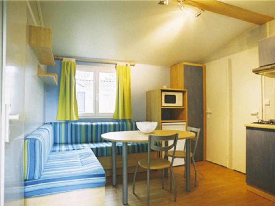 Cliquez pour découvrir toutes les photos de l'HÉBERGEMENT ! mobil-home - Les Embruns D'Oléron photo 2