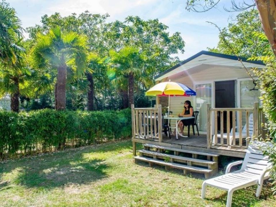 Cliquez pour découvrir toutes les photos de l'HÉBERGEMENT ! mobil-home - établissement Les Embruns D'Oléron photo 5