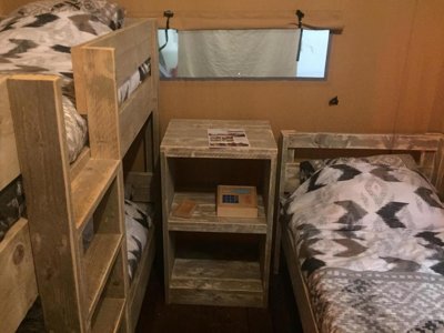 tente en toile et bois - Les Franquettes photo 4