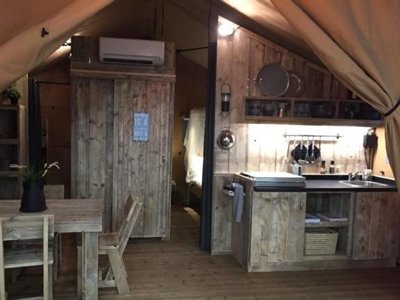 tente en toile et bois - Les Franquettes photo 3