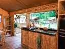 tente en toile et bois - camping Les Franquettes photo 2