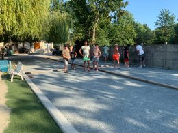 Camping Pas Cher vous présente avec son site Officiel campingpascher.fr, le Camping Les Franquettes classé 4 étoiles, situé sur la commune de Grayan Et L'hopital dans le département Gironde (Aquitaine) en France. Le camping Les Franquettes, vous présente un hébergement de type mobil-home de 28 m². Le camping Les Franquettes vous propose du sam. 30 mai au sam. 06 juin 2026 pour 7 nuits à 199€. Cette location propose 15 dates différentes pour réserver votre séjour. Découvrez également les 4 autres gammes d'hébergements du camping. Les Avis clients pour le Camping Les Franquettes sont excellents avec une note moyenne de 8 sur 10. Piscine chauffée, Piscine extérieure, Animation ados, Animations familiales, Club enfants, Aire de jeux enfants, Baby-foot, Centre équestre, Cyclisme, Golf, Ping-pong, Piscine, Pétanque, Randonnée, Salle de jeux vidéo, Structure gonflable enfants, Surf, Terrain de basketball, Terrain multisports, Bar, Dépôt de pain, Plats à emporter, Snack/Bar, Supermarché, Épicerie,... En savoir plus : cliquez-ICI.