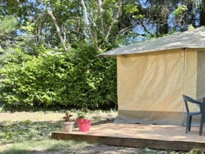 Cliquez pour découvrir toutes les photos de l'HÉBERGEMENT ! tente - Flower De La Plage photo 3