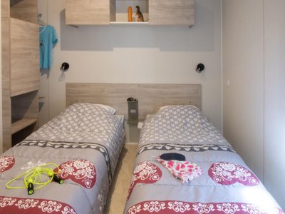 Cliquez pour découvrir toutes les photos de l'HÉBERGEMENT ! mobil-home - Les Dinosaures photo 3