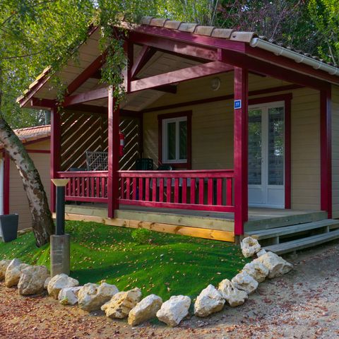 Cliquez pour découvrir toutes les photos de l'HÉBERGEMENT ! chalet - Les Lacs De Courtes photo 2