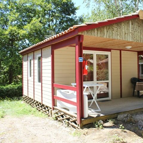Cliquez pour découvrir toutes les photos de l'HÉBERGEMENT ! chalet - Les Lacs De Courtes photo 2