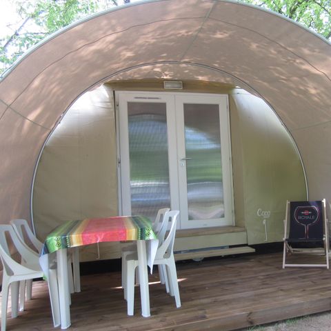 Cliquez pour découvrir toutes les photos de l'HÉBERGEMENT ! bungalow toilé - Les Lacs De Courtes photo 2