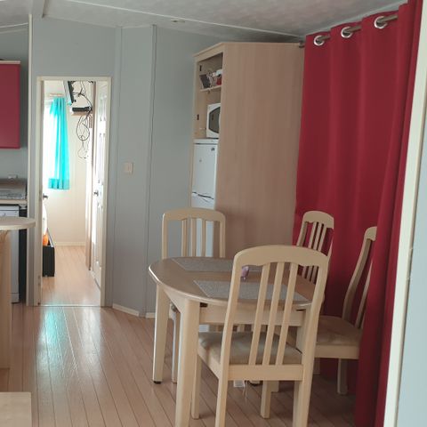 Cliquez pour découvrir toutes les photos de l'HÉBERGEMENT ! mobilhome - Les Lacs De Courtes photo 2