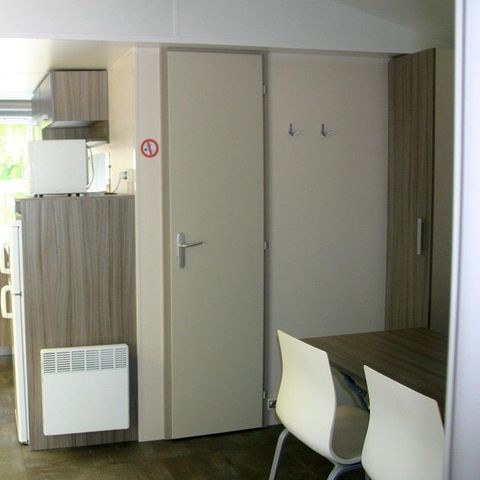 Cliquez pour découvrir toutes les photos de l'HÉBERGEMENT ! mobilhome - Les Lacs De Courtes photo 3
