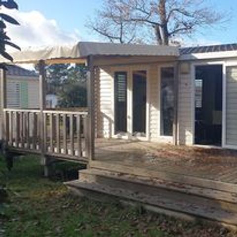 Cliquez pour découvrir toutes les photos de l'HÉBERGEMENT ! mobilhome - Les Lacs De Courtes photo 5
