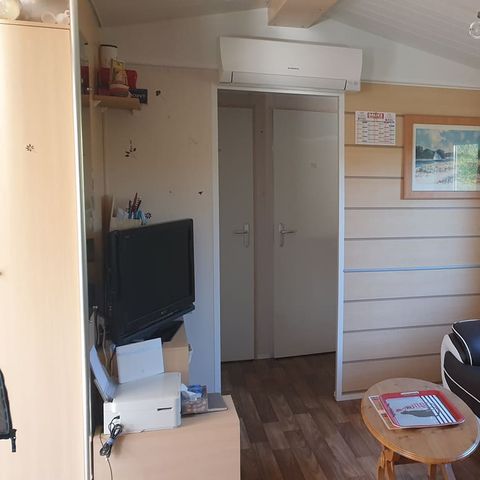 Cliquez pour découvrir toutes les photos de l'HÉBERGEMENT ! mobilhome - Les Lacs De Courtes photo 3