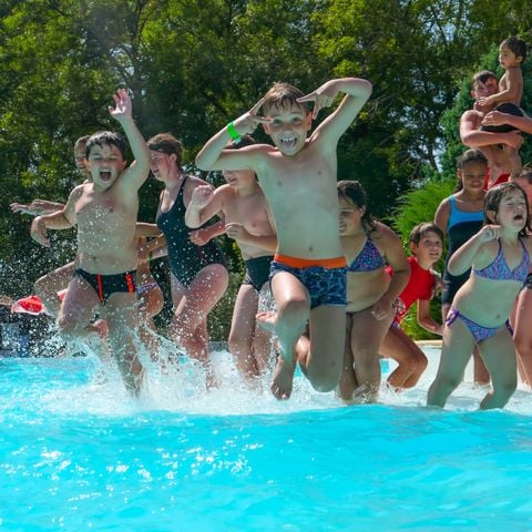 Cliquez pour découvrir toutes les photos de l'ÉTABLISSEMENT ! établissement Les Lacs De Courtes photo 5