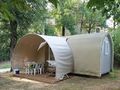 Cliquez pour découvrir toutes les photos de l'HÉBERGEMENT ! bungalow toilé - établissement Les Lacs De Courtes photo 1