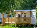 Camping Pas Cher vous présente avec son site Officiel campingpascher.fr, le Camping Flower Le Kerleyou classé 3 étoiles, situé sur la commune de Douarnenez dans le département Finistère (Bretagne) en France. Le camping Flower Le Kerleyou, vous présente un hébergement de type mobil-home de 28 m² et télévision. Le camping Flower Le Kerleyou vous propose du dimanche 31 mai au dimanche 07 juin 2026, en promotion à -9% pour 7 nuits à 419,50 € au lieu de 461,0 € soit une Économie de 41,50 €. Cette location propose 135 dates différentes pour réserver votre séjour. Découvrez également les 14 autres gammes d'hébergements du camping. Les Avis clients pour le Camping Flower Le Kerleyou sont de 7 sur 10. Piscine chauffée, Piscine couverte, Animations familiales, Club enfants, Aire de jeux enfants, Baby-foot, Centre équestre, Court de tennis, Golf, Ping-pong, Pétanque, Bar, Dépôt de pain, Plats à emporter, Supermarché, Épicerie,... En savoir plus : cliquez-ICI.