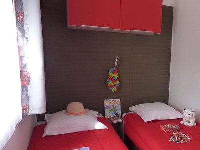 Cliquez pour découvrir toutes les photos de l'HÉBERGEMENT ! mobil-home - Flower Domaine De Pendruc photo 4