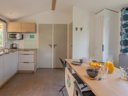 Cliquez pour découvrir toutes les photos de l'HÉBERGEMENT ! mobil-home - camping Le Paradis - Sea Green By Sunêlia photo 7
