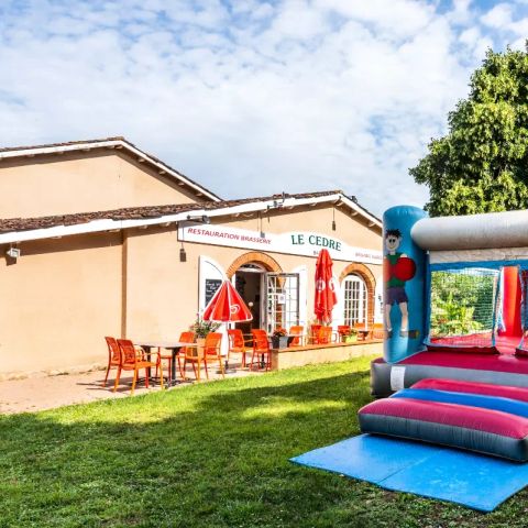 Cliquez pour découvrir toutes les photos de l'ÉTABLISSEMENT ! établissement Maeva Escapades Le Du Cèdre photo 5