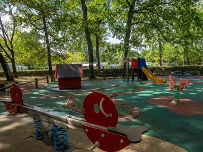 Cliquez pour découvrir toutes les photos de l'ÉTABLISSEMENT ! camping Domaine De La Forge - Sea Green By Sunêlia photo 13